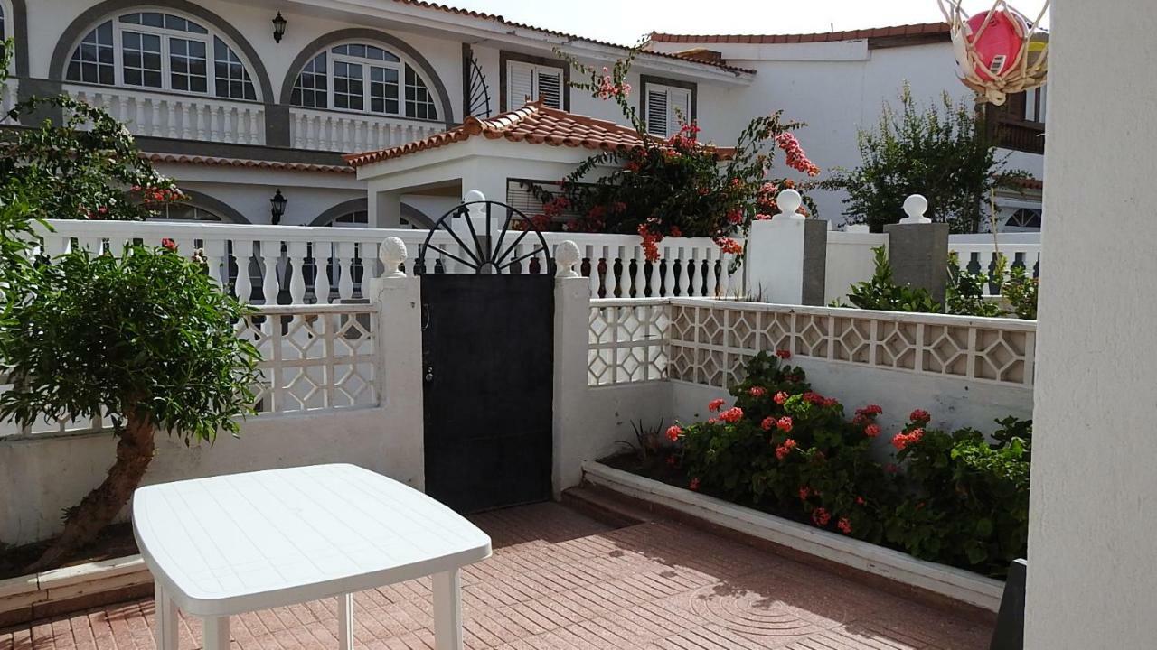 La Palmera1 Casa Al Primer Piso Con 2 Dormitorios - Two Bedroom House On The First Floor --- La Palmera 2 Casa En Planta Baja Con 1 Dormitorio, One Bedroom House On The Ground Floor Agaete  Extérieur photo